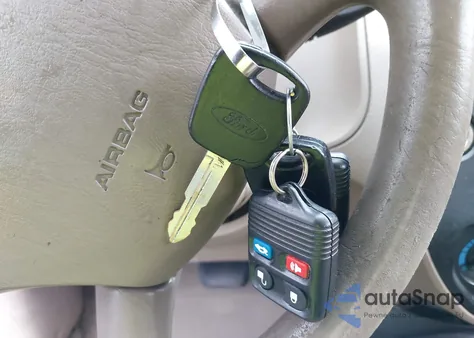 2005 Ford Focus Zxw from USA, damaged, VIN 1FAFP36N65W244269